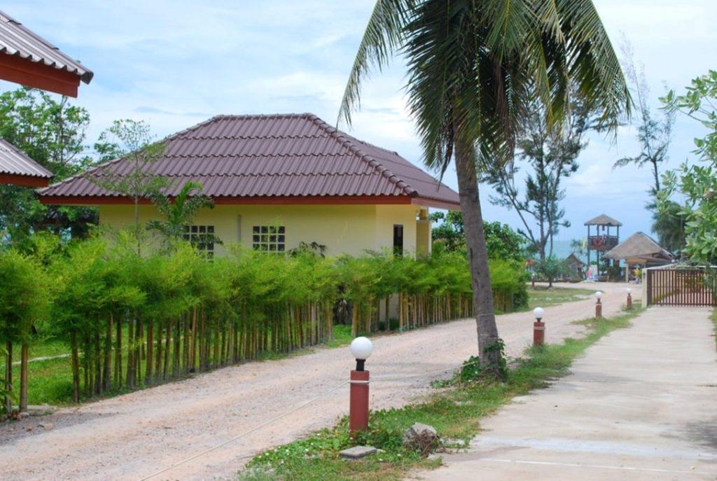 Bamboo Resort Khanom Exterior foto